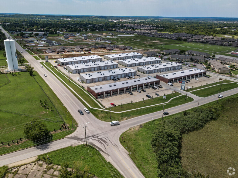 14060 S Peoria Ave, Glenpool, OK for lease - Aerial - Image 3 of 4