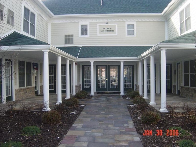 101 Main St, Sparta, NJ for sale - Building Photo - Image 2 of 4