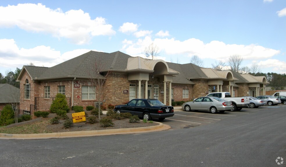 11785 Northfall Ln, Alpharetta, GA for sale - Building Photo - Image 2 of 53