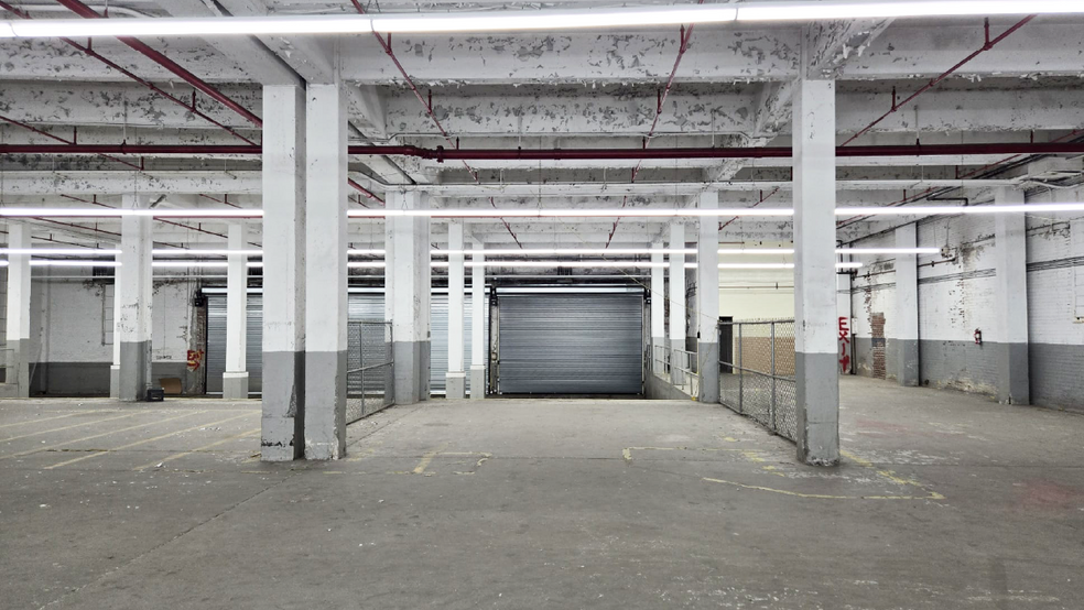 4312 Second Ave, Brooklyn, NY for lease - Building Photo - Image 3 of 6