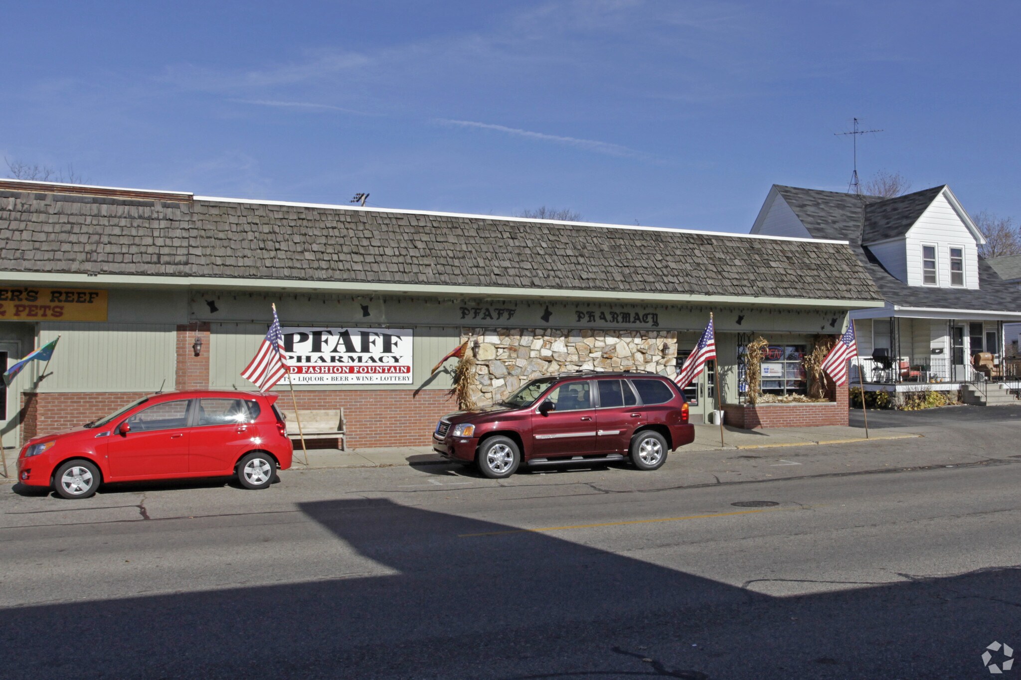 1125 Washington Ave, Grand Haven, MI for sale Building Photo- Image 1 of 1