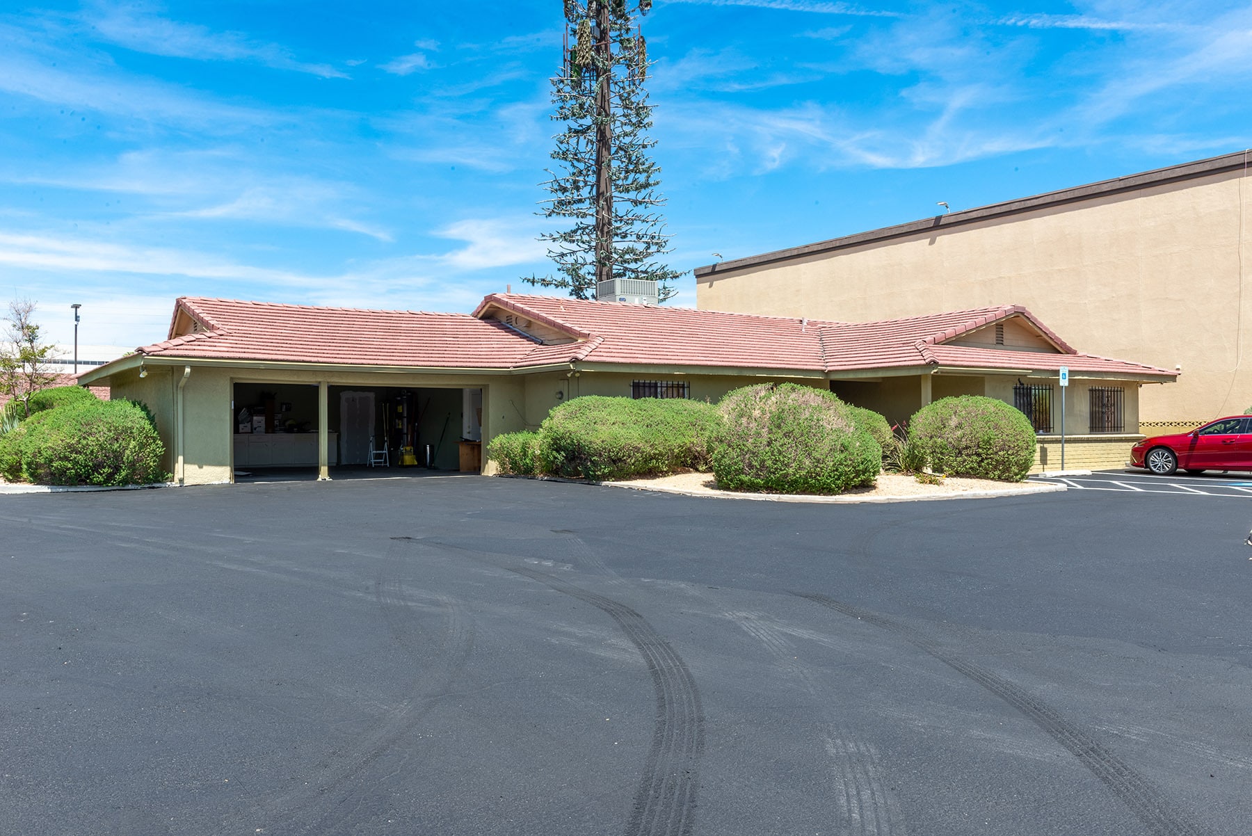 6236 Laredo St, Las Vegas, NV for lease Building Photo- Image 1 of 22