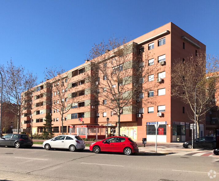 Calle Manacor, 3, Humanes de Madrid, Madrid for sale - Building Photo - Image 2 of 2