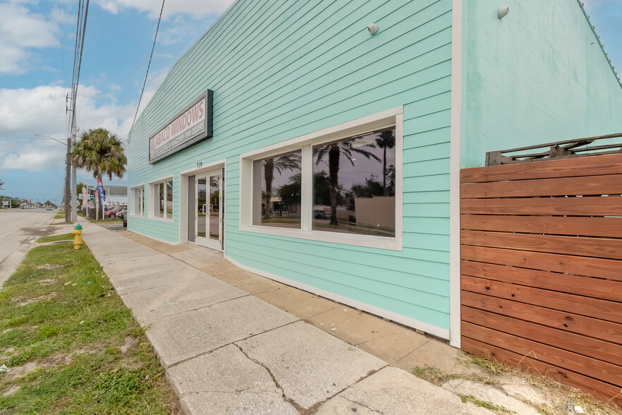 719 N Ridgewood Ave, Daytona Beach, FL for sale - Building Photo - Image 1 of 37