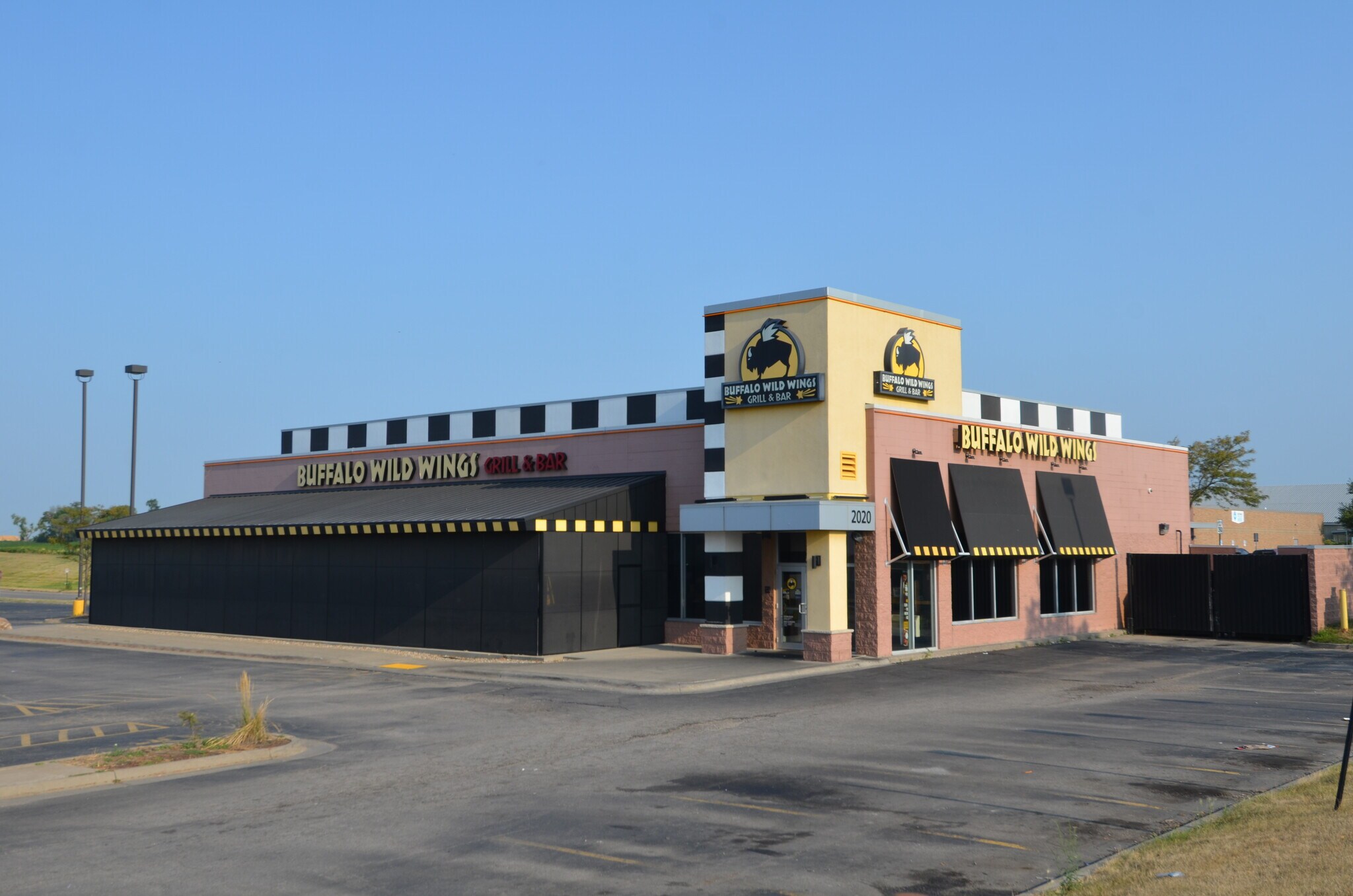 2020 Edgewood Rd, Cedar Rapids, IA for sale Building Photo- Image 1 of 1