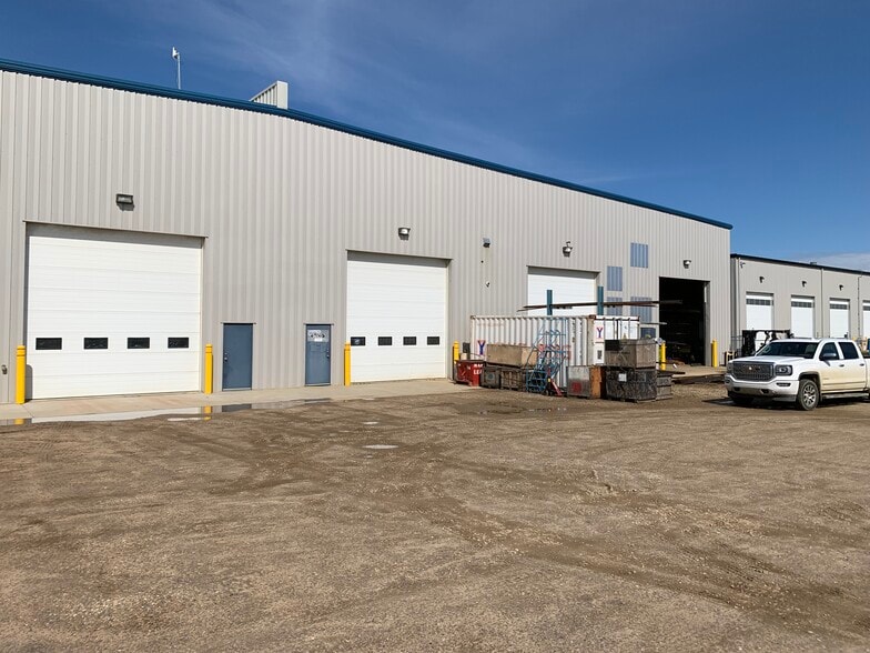 6905 39th St, Leduc, AB for sale - Building Photo - Image 1 of 4