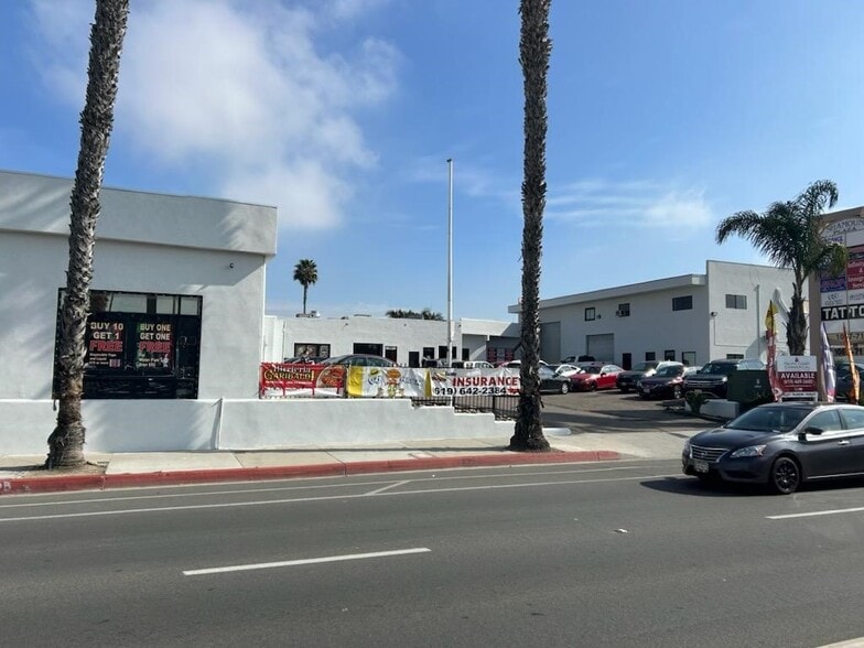 1067-1071 Broadway, Chula Vista, CA for lease - Building Photo - Image 3 of 4