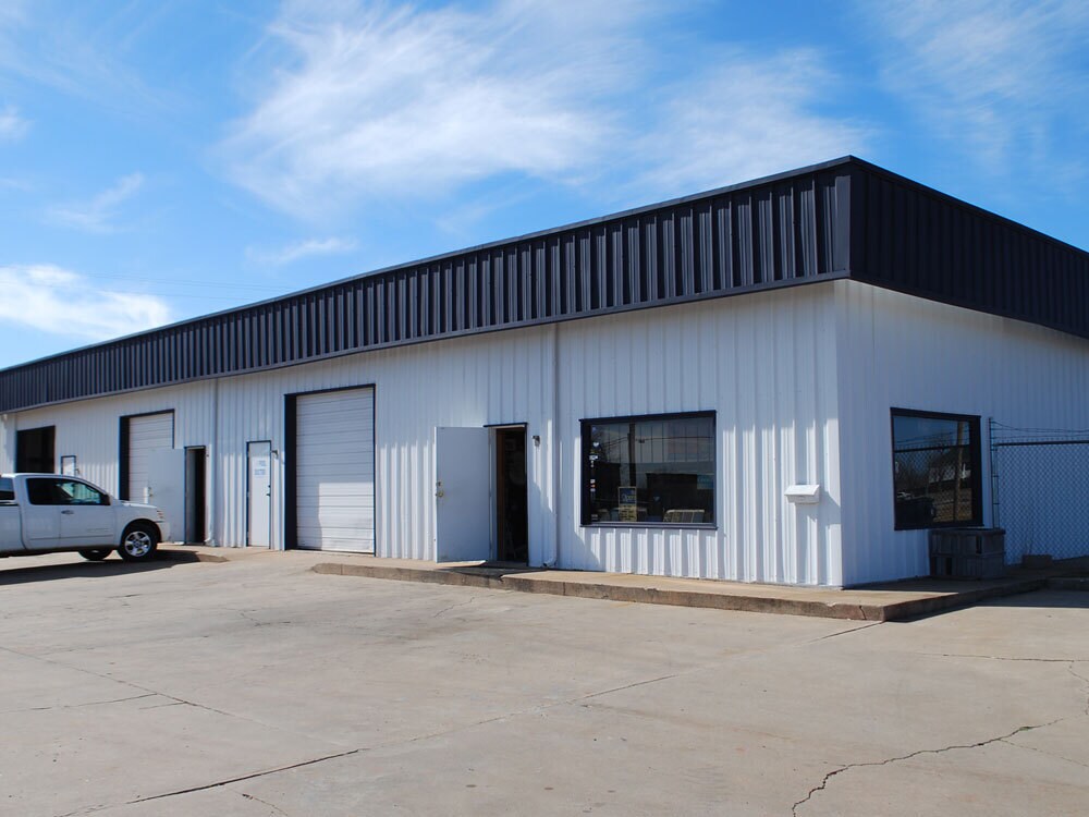 1000 NW 82nd St, Oklahoma City, OK 73114