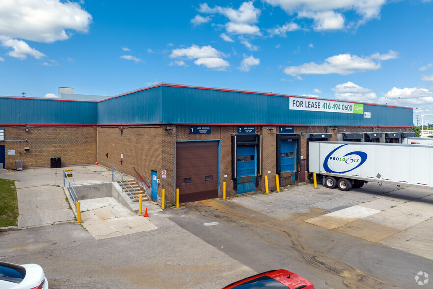 1020 Birchmount Rd N, Toronto, ON for lease - Primary Photo - Image 1 of 4