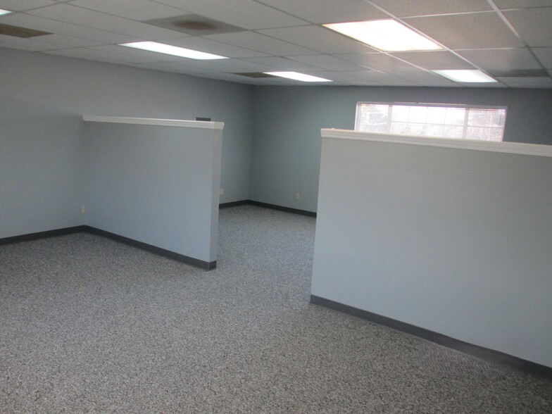 511 N H St, Lompoc, CA for lease - Building Photo - Image 3 of 7