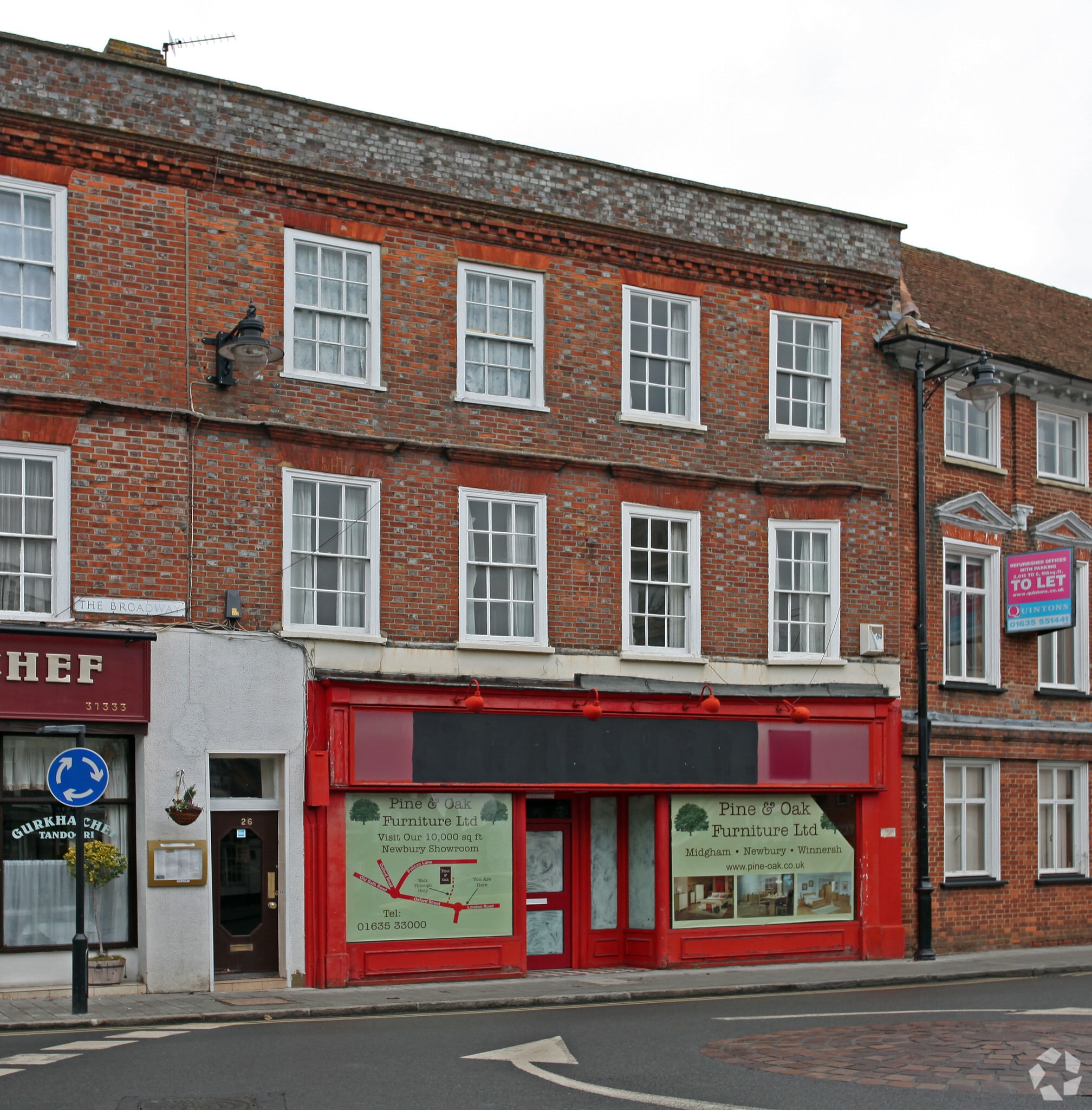 24 The Broadway, Newbury for sale Primary Photo- Image 1 of 1