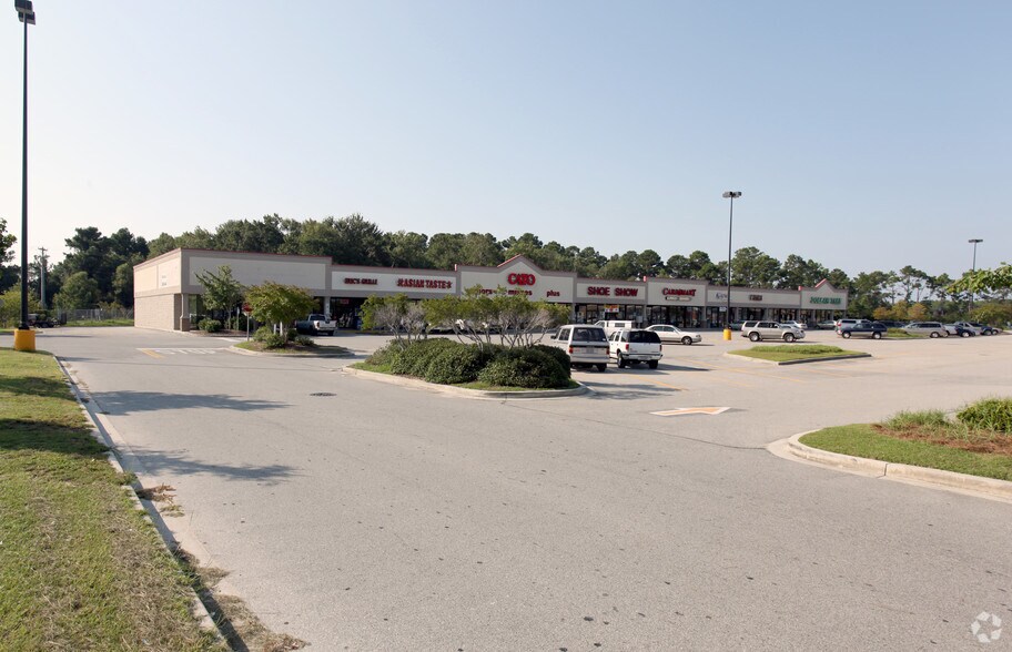 1671 N Howe St, Southport, NC for sale - Primary Photo - Image 1 of 1