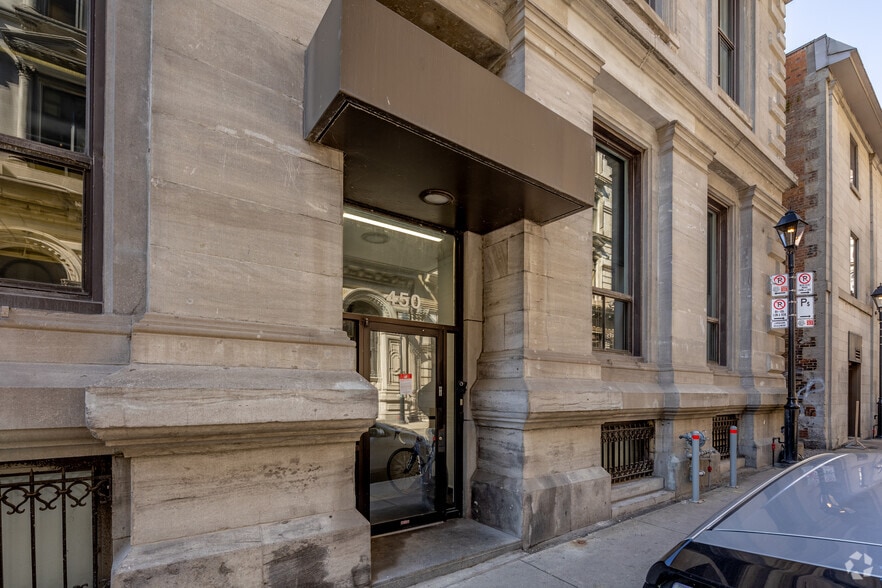 450 Rue Sainte-Hélène, Montréal, QC for sale - Building Photo - Image 2 of 3
