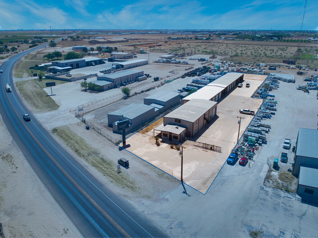 12006 US Highway 158, Gardendale, TX 79758