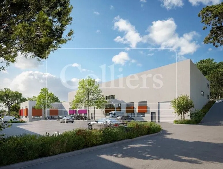 77 Rue Emmanuel Vitria, Gardanne for sale - Building Photo - Image 2 of 4