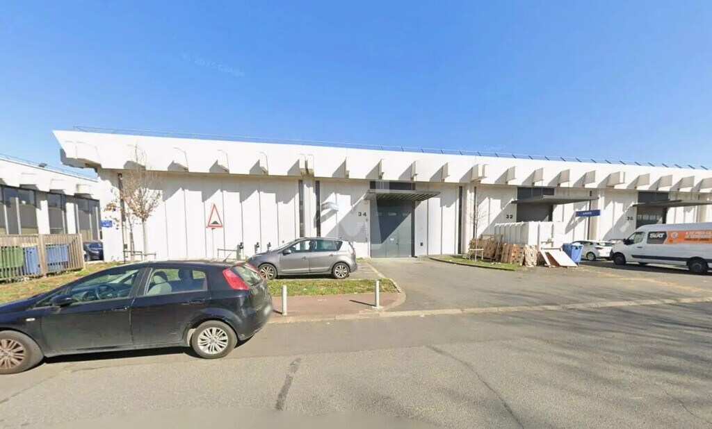 Location Local d'activités 150 m² à 1 493 m² - Photo 1