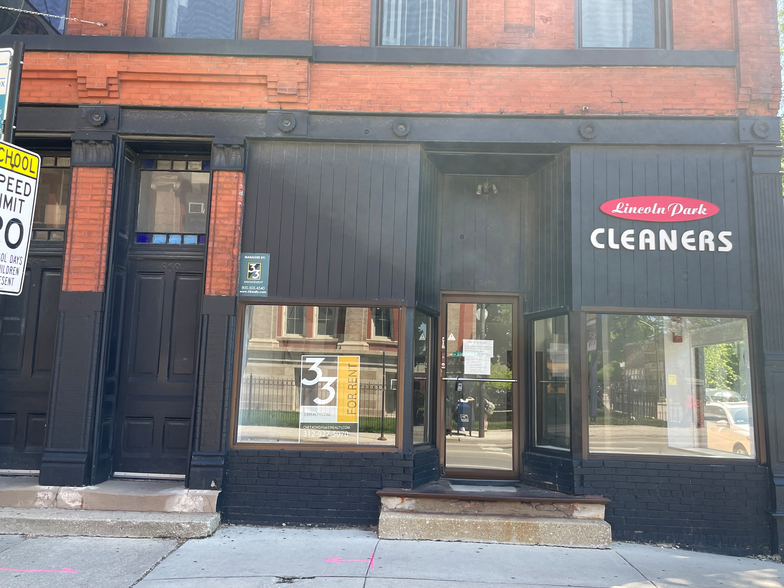 657-659 W Armitage Ave, Chicago, IL for lease - Building Photo - Image 2 of 6