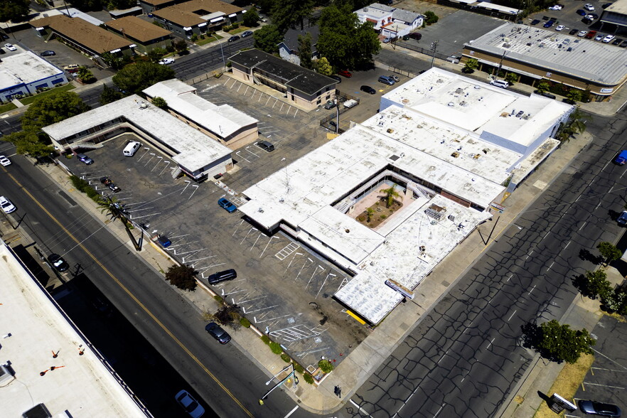 1005 N El Dorado St, Stockton, CA for sale - Building Photo - Image 3 of 45