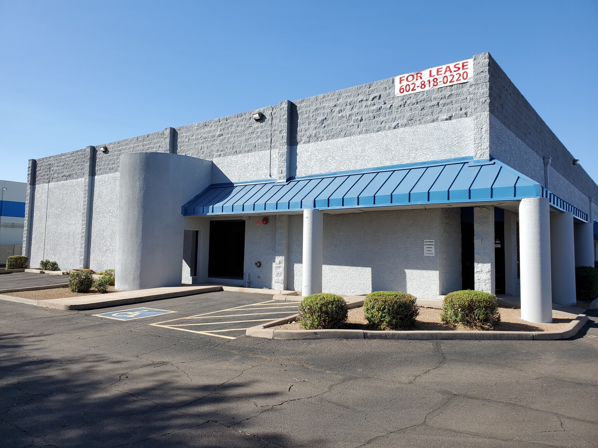 422 S Madison Dr, Tempe, AZ for lease Primary Photo- Image 1 of 12