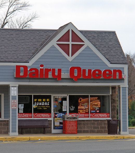 201207 Kings Hwy, Fredericksburg, VA 22405 Ferry Farm Shopping Center