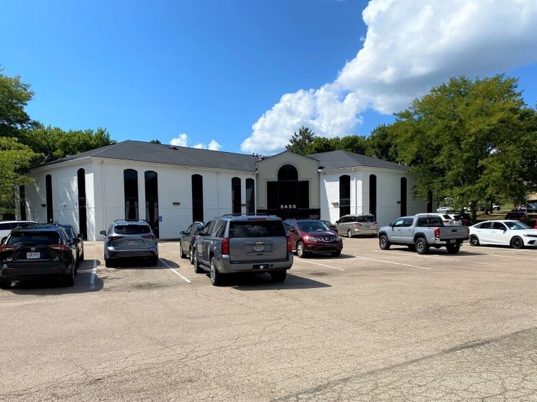 28 E Rahn Rd, Kettering, OH for lease - Building Photo - Image 1 of 10