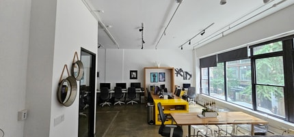 125-127 W 29th St, New York, NY for lease Interior Photo- Image 2 of 3