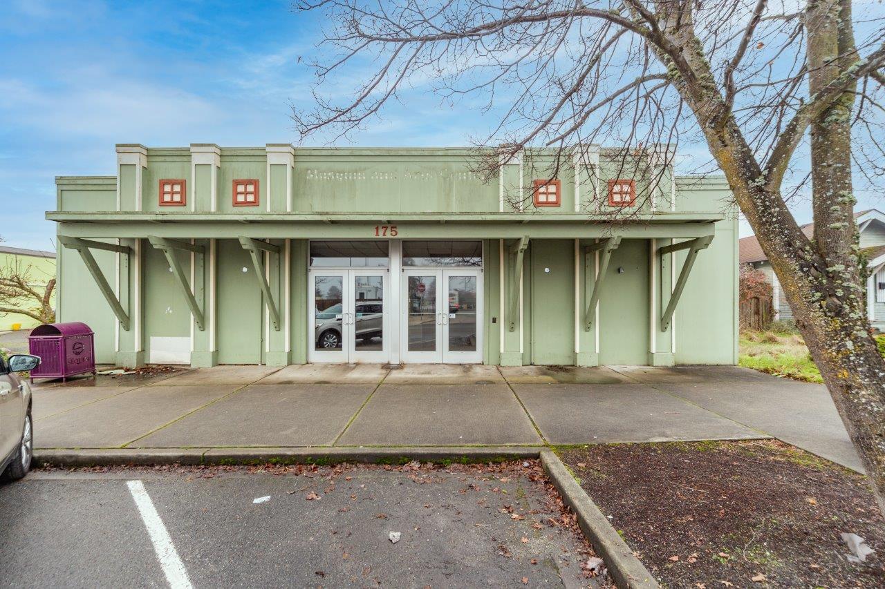 175 W Cedar St, Sequim, WA for sale Primary Photo- Image 1 of 1