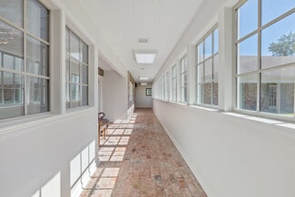 More details for 1628 Ryan St, Lake Charles, LA - Office for Lease