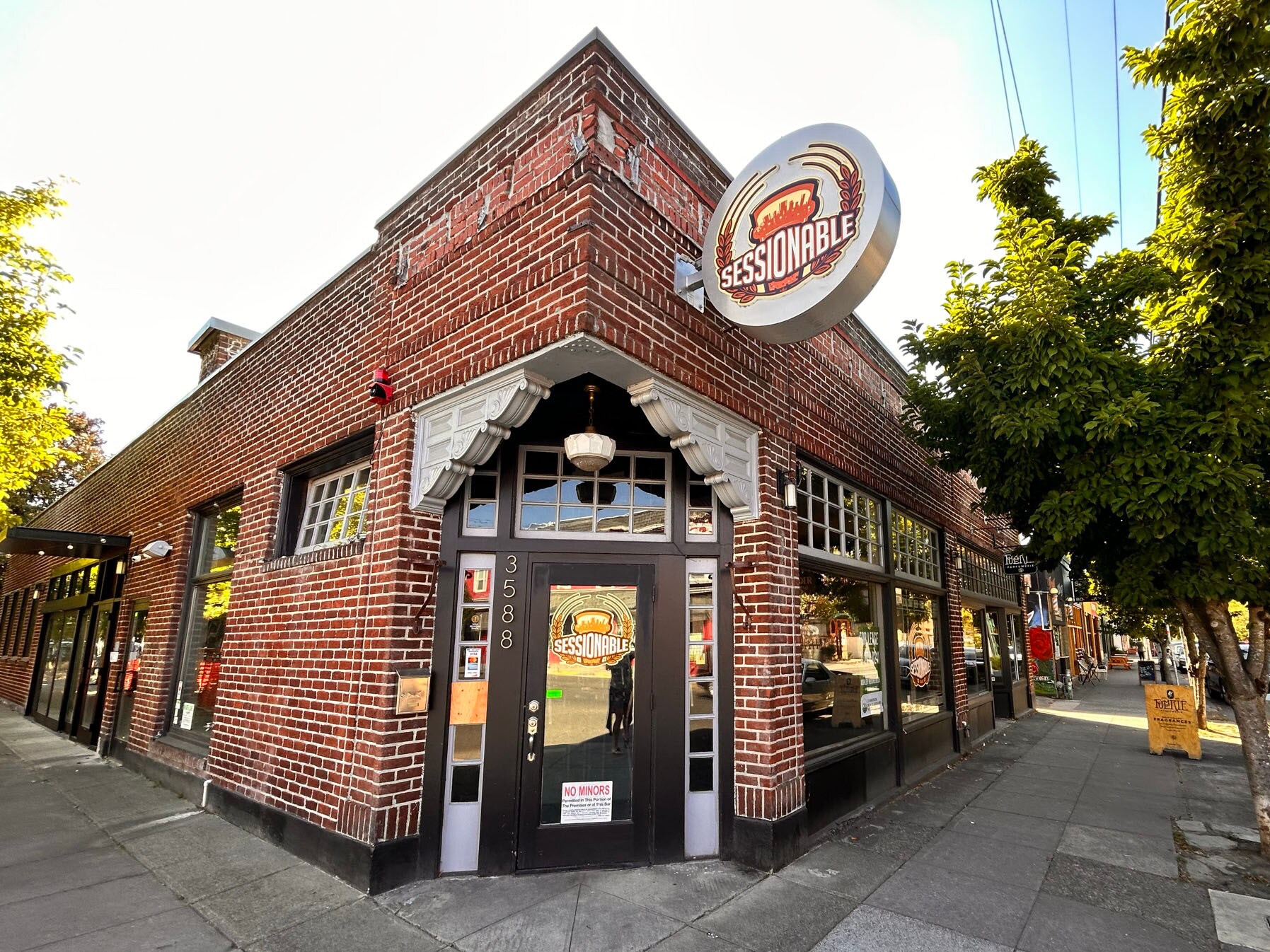 3588 SE Division St, Portland, OR for sale Primary Photo- Image 1 of 1