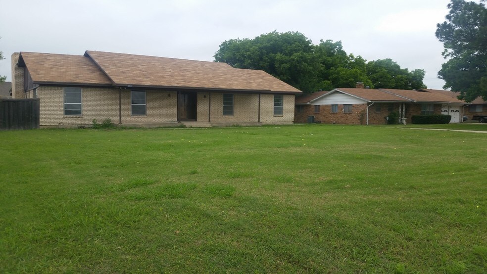 6512 New York Ave, Arlington, TX for sale - Primary Photo - Image 1 of 1