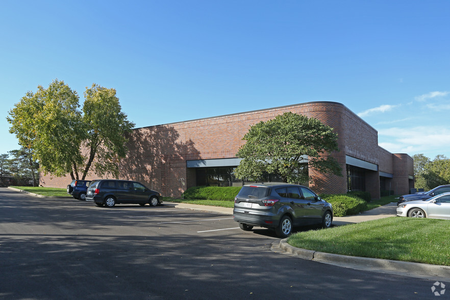 14015-14021 W 95th St, Lenexa, KS for sale - Building Photo - Image 1 of 1