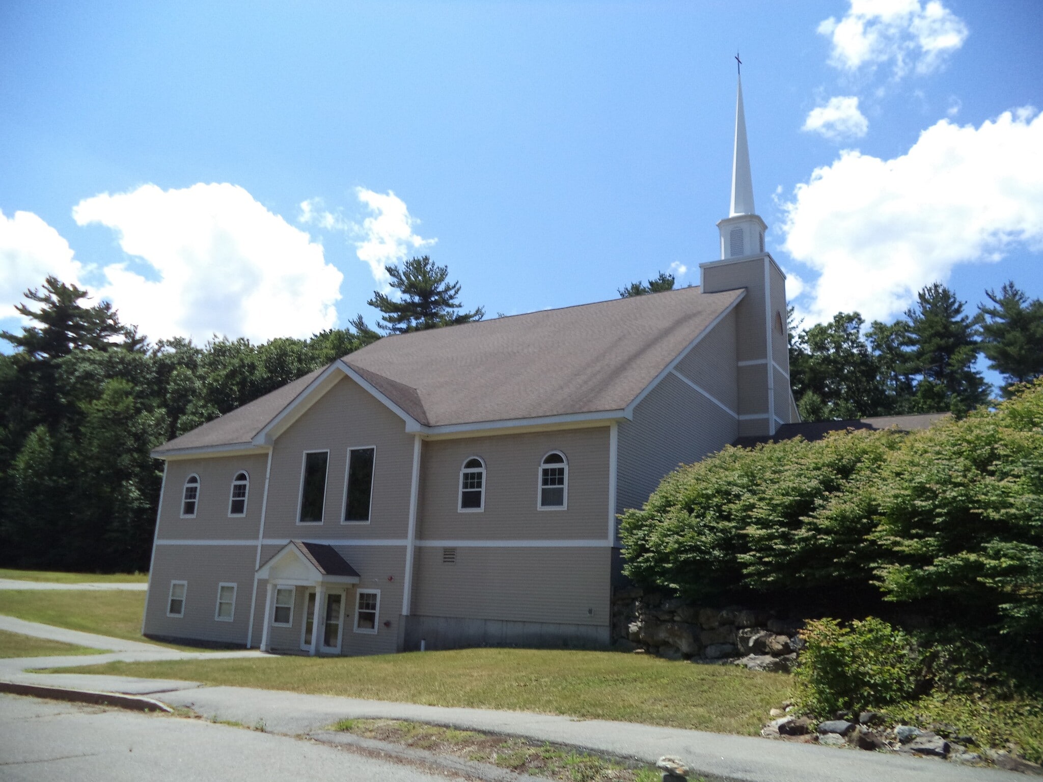 187 Hampstead Rd, Derry, NH for sale Primary Photo- Image 1 of 1
