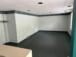 5340 Rapid Run Rd, Cincinnati, OH for lease Interior Photo- Image 1 of 5