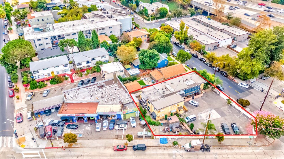 Silver Lake Retail & Multi-Family portfolio of 2 properties for sale on LoopNet.com - Building Photo - Image 2 of 18