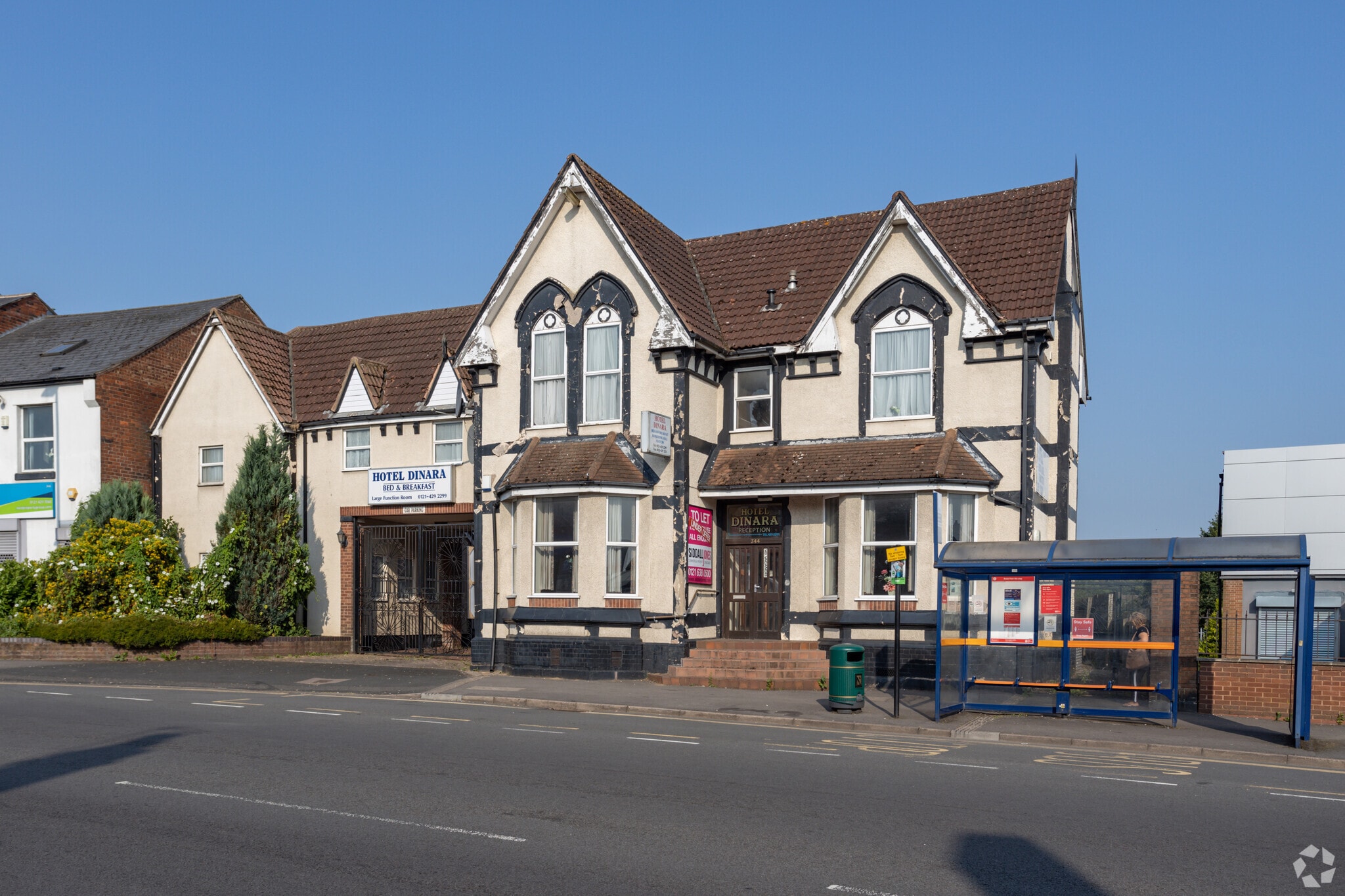 344 Bearwood Rd, Smethwick for sale Primary Photo- Image 1 of 1
