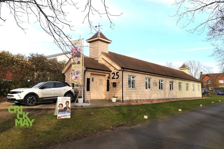 Langhurstwood Rd, Horsham for sale - Building Photo - Image 2 of 2