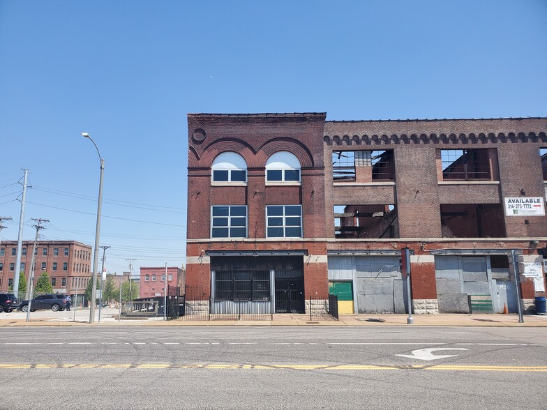 1440 N Broadway, Saint Louis, MO for sale - Building Photo - Image 1 of 5