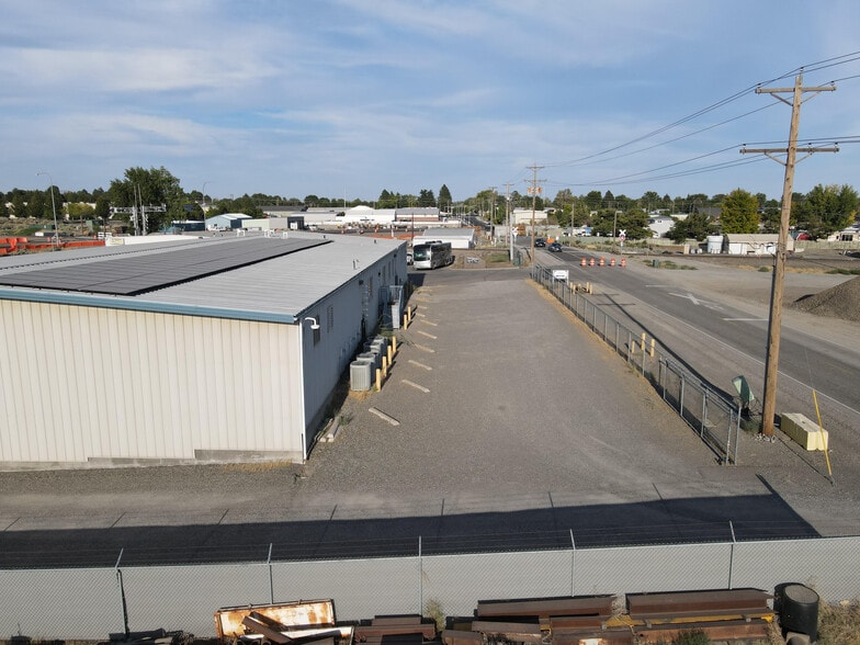 1992 Saint St, Richland, WA for sale - Building Photo - Image 3 of 34