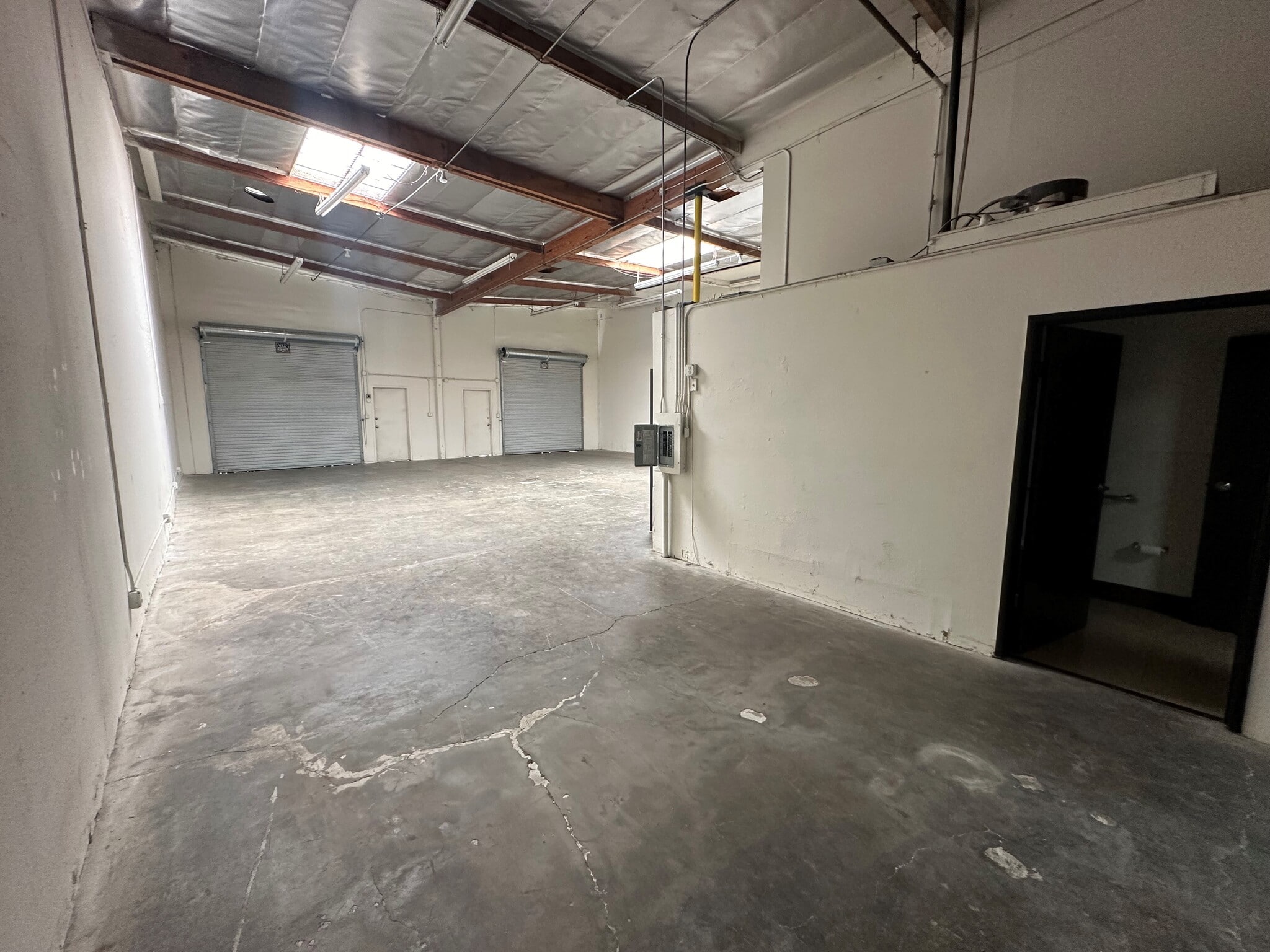 7505 Jurupa Ave, Riverside, CA for lease Building Photo- Image 1 of 5