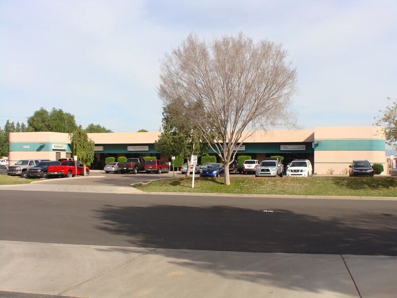 1528 W San Pedro St, Gilbert, AZ for lease - Building Photo - Image 1 of 6