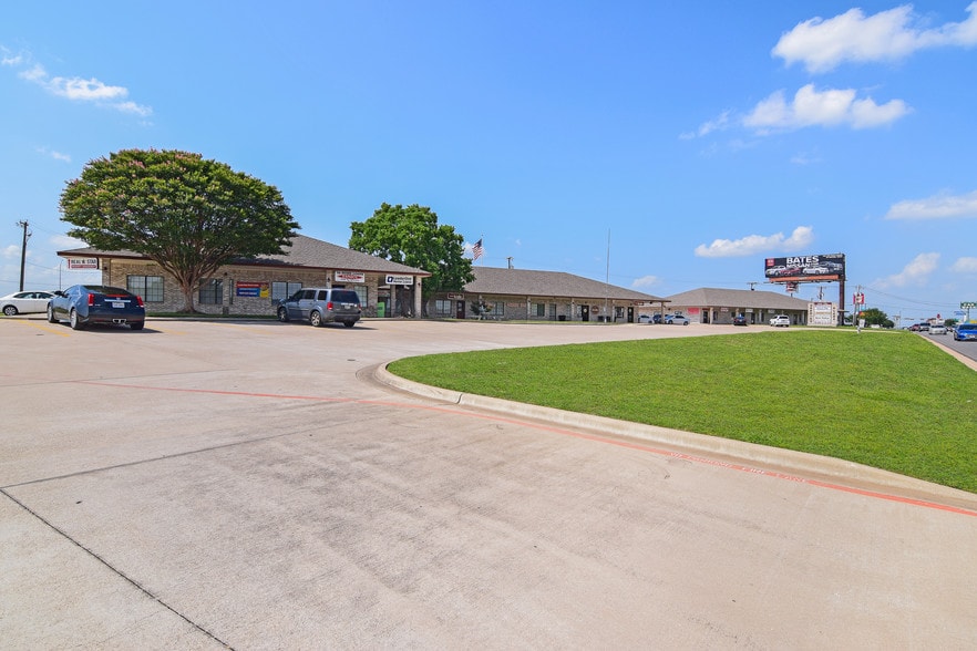 3901 E Stan Schlueter Loop, Killeen, TX for lease - Building Photo - Image 3 of 27