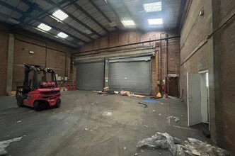 30 Chartwell Rd, Lancing for lease Interior Photo- Image 2 of 2