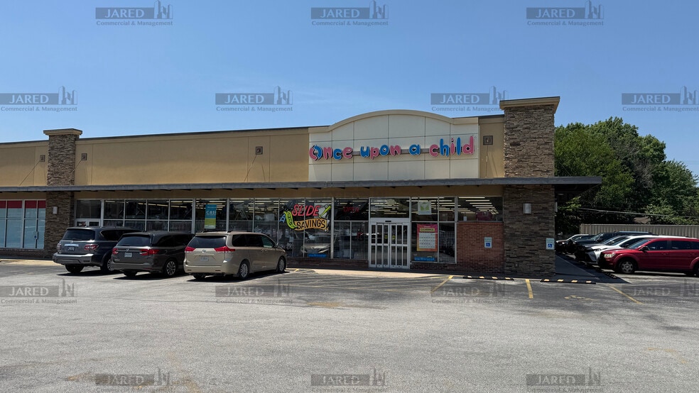 1431-1455 S Glenstone Ave, Springfield, MO for lease - Building Photo - Image 2 of 11