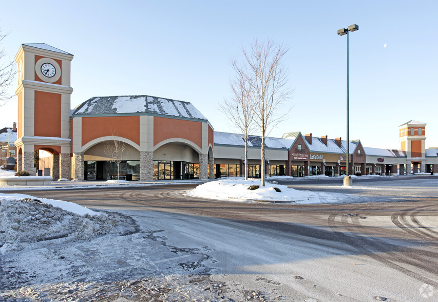 10150 Hudson Rd, Woodbury, MN for lease - Primary Photo - Image 1 of 6