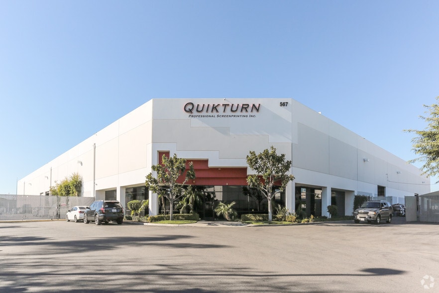 567 S Melrose St, Placentia, CA for lease - Primary Photo - Image 1 of 6