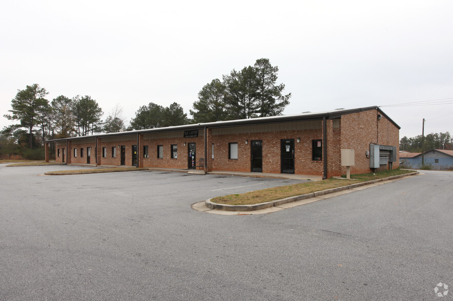 640 Atlanta St, Barnesville, GA for sale - Primary Photo - Image 1 of 1