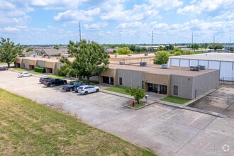 800 W Rock Creek Rd, Norman, OK - AERIAL map view - Image1