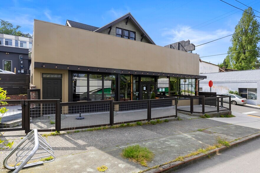 2940 SW Avalon Way, Seattle, WA for sale - Primary Photo - Image 1 of 1