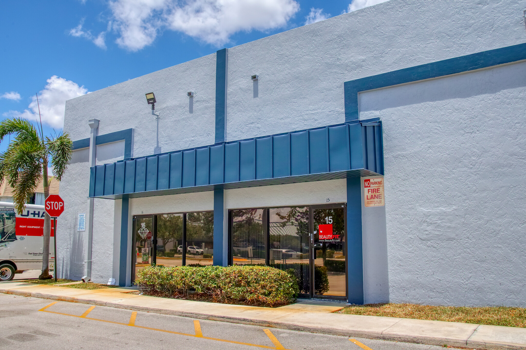 4747 N Nob Hill Rd, Sunrise, FL for lease Building Photo- Image 1 of 8