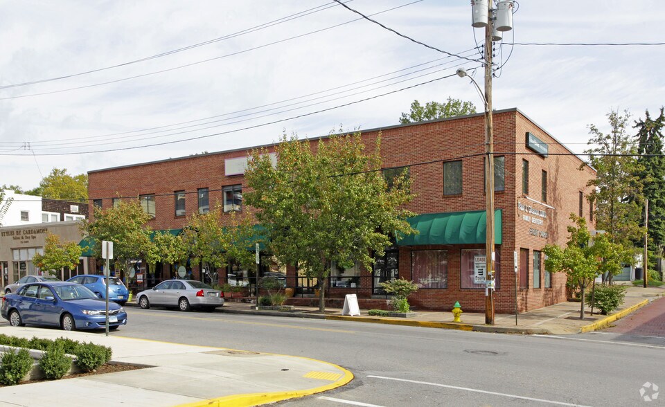 1133 S Braddock Ave, Pittsburgh, PA 15218